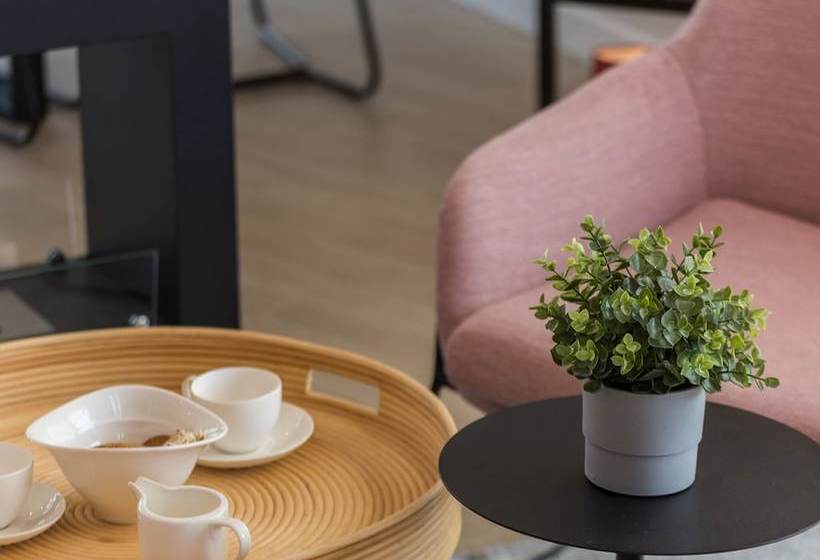 Beautiful And Modern Villa With Pool For 9 People Near Motovun