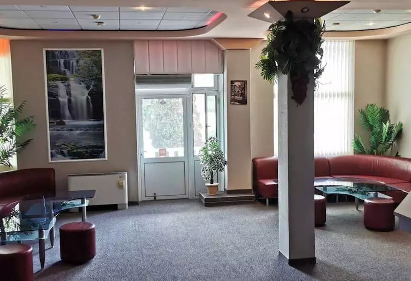 Hotelli Atm Modeva Chernomorets