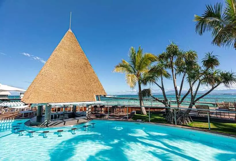هتل Doubletree By Hilton Noumea Ilot Maitre Resort