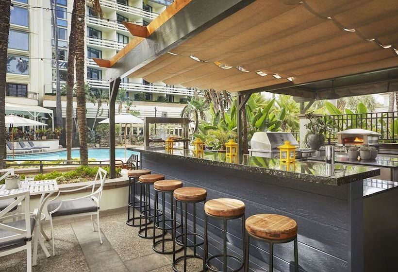 هتل Fairmont Miramar Bungalows