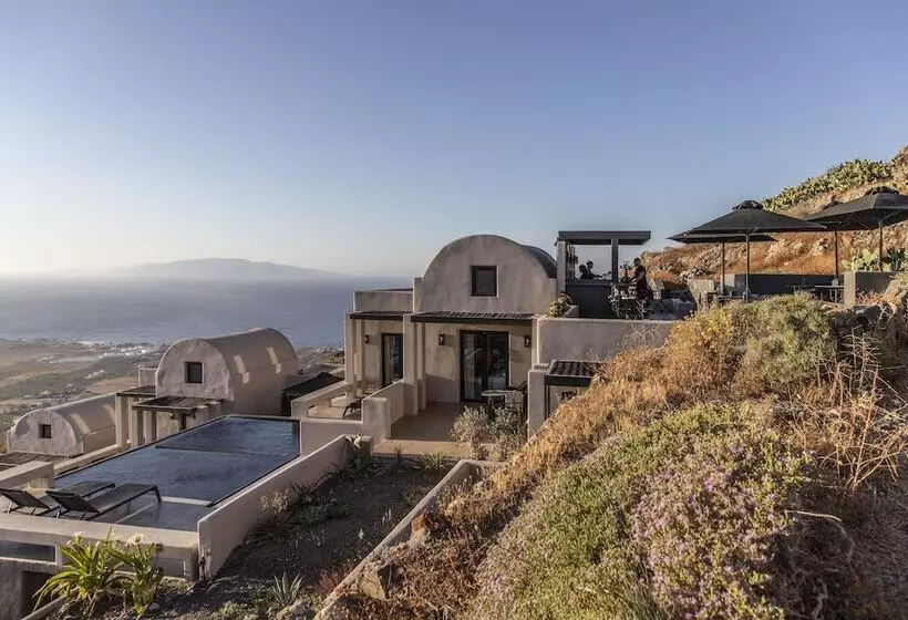 هتل Nimbus Santorini