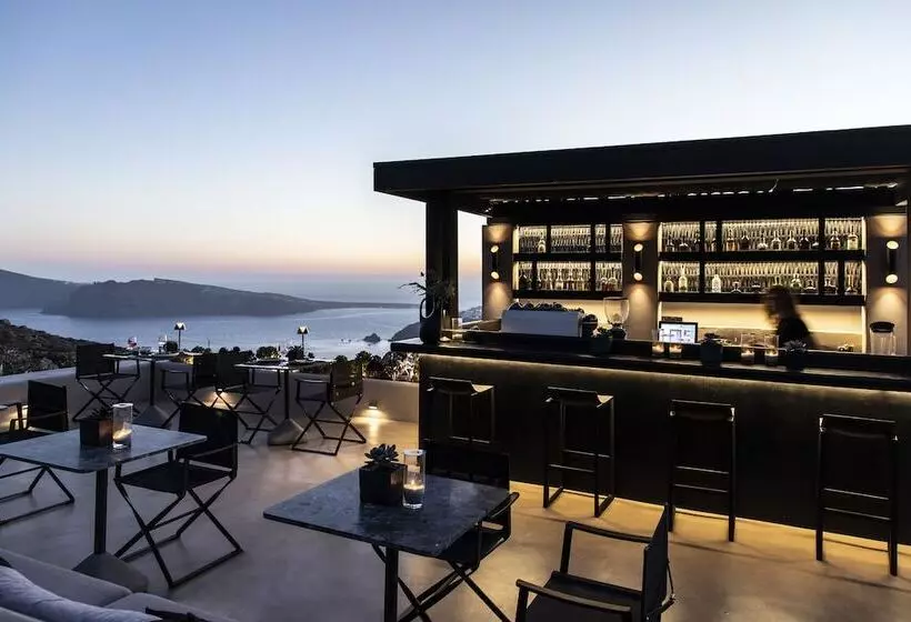 هتل Nimbus Santorini