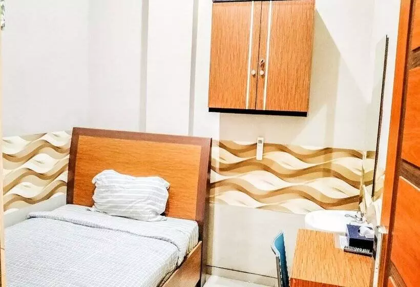 ホテル Pondok Indah Homestay By Ecommerceloka