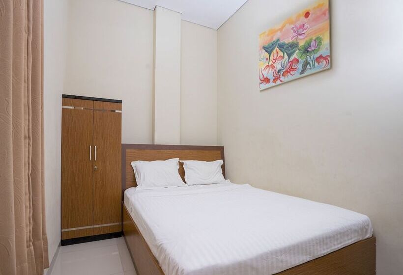 هتل Pondok Indah Homestay By Ecommerceloka