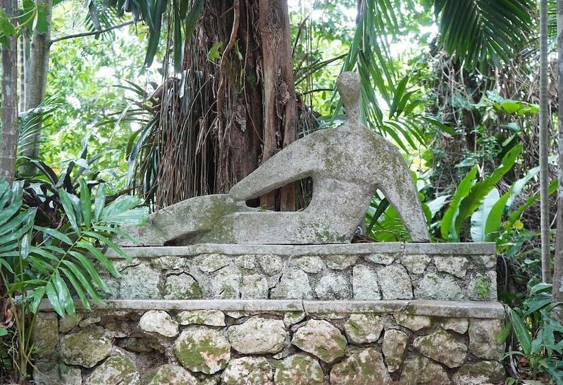 هتل Pulse Suites At Villa Ronai