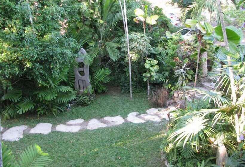 هتل Pulse Suites At Villa Ronai