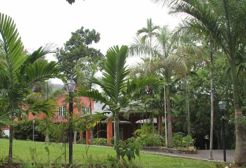 هتل Pulse Suites At Villa Ronai