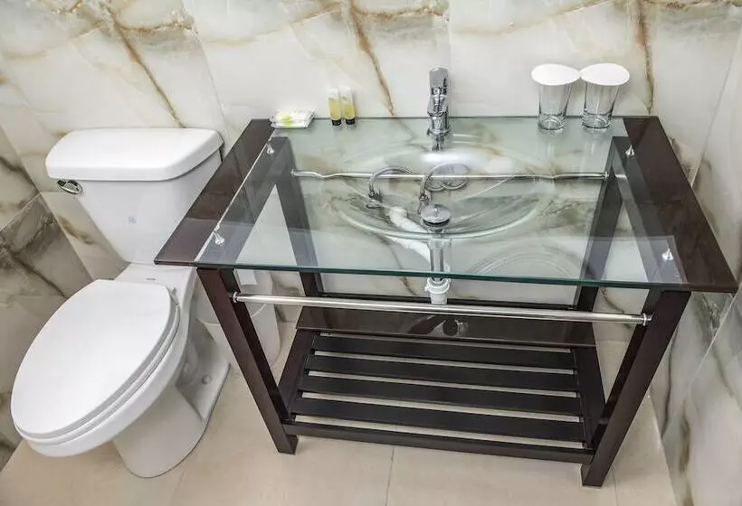 هتل Pulse Suites At Villa Ronai