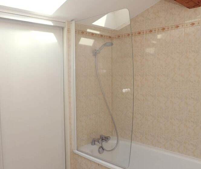 膳宿费 A La Suite Du Jardin De L Isle