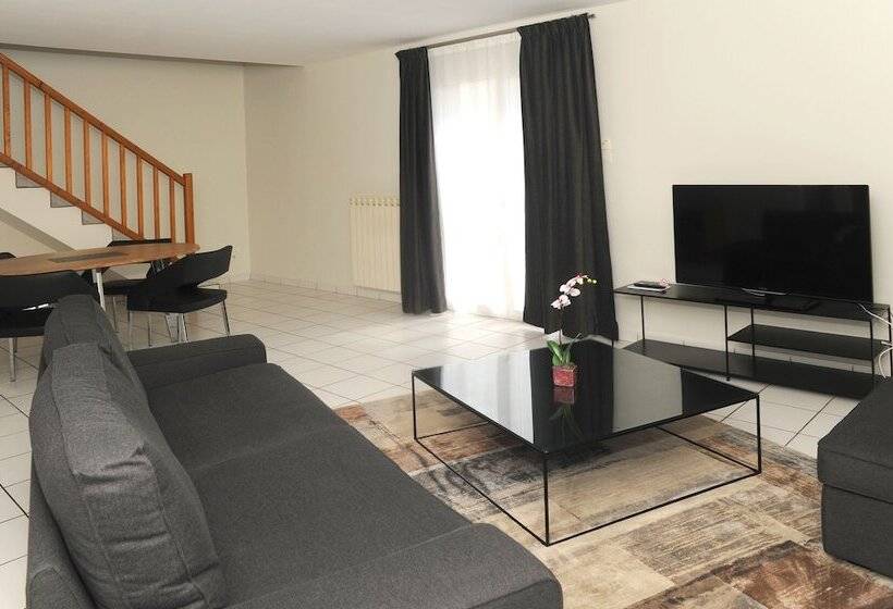 膳宿费 A La Suite Du Jardin De L Isle