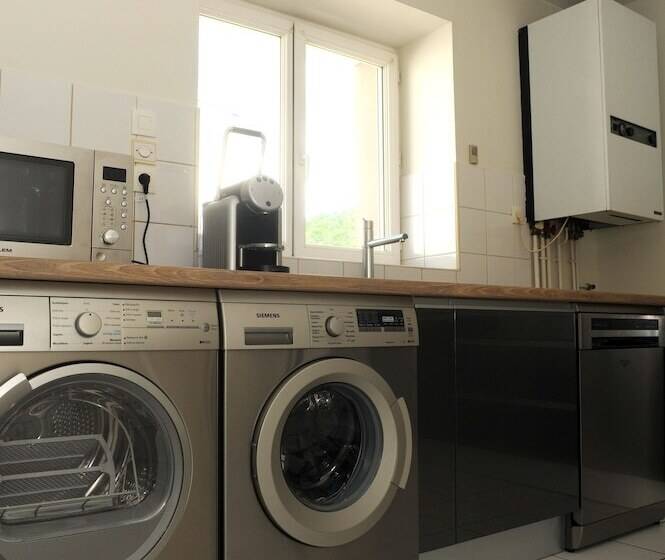 膳宿费 A La Suite Du Jardin De L Isle