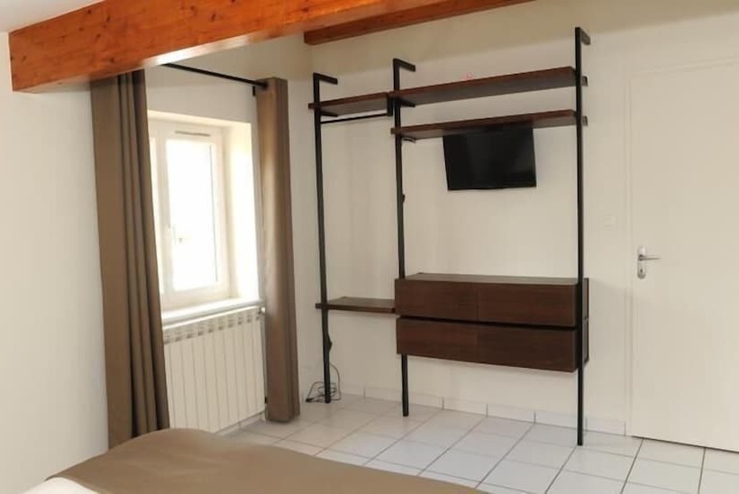 膳宿费 A La Suite Du Jardin De L Isle