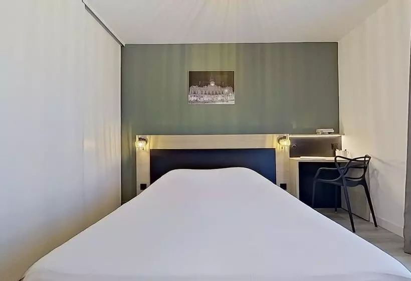 City Residence Tours