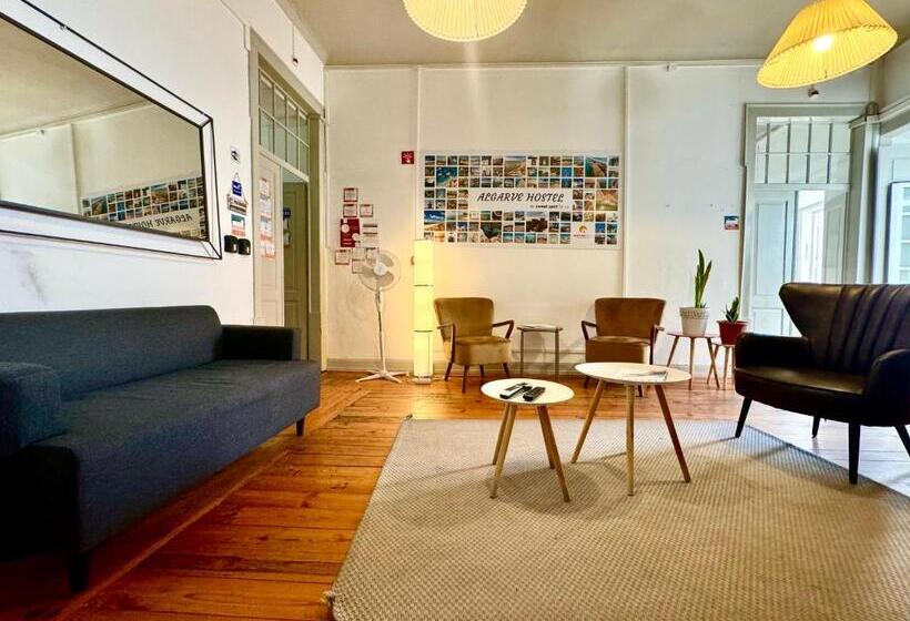 هتل Algarve Hostel