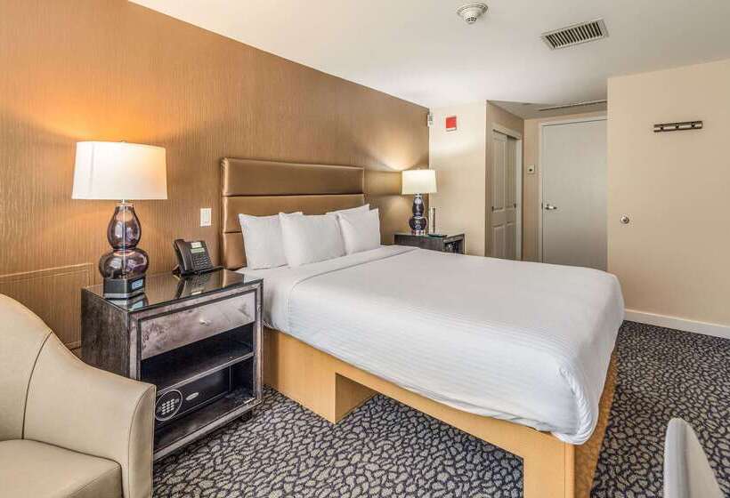 The Historic Blue Angel Hotel Lexington Ave, Ascend Hotel Collection