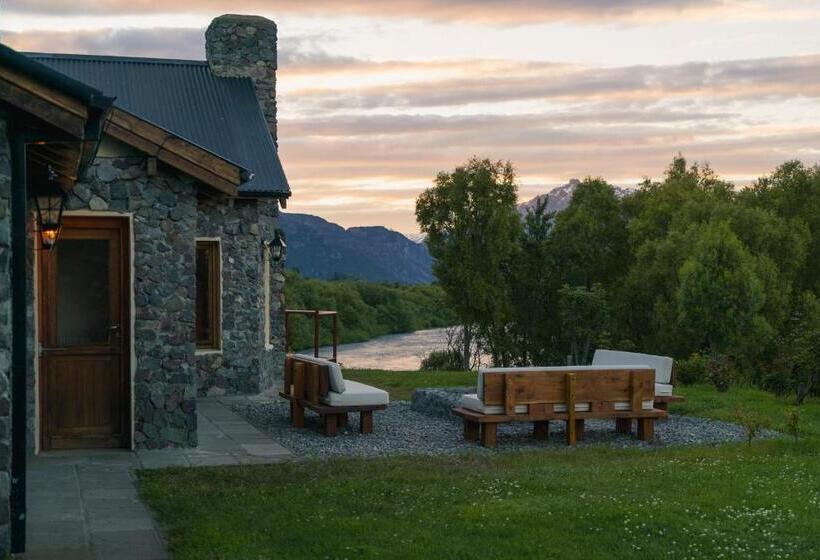 Hotel Challhuaquen Lodge