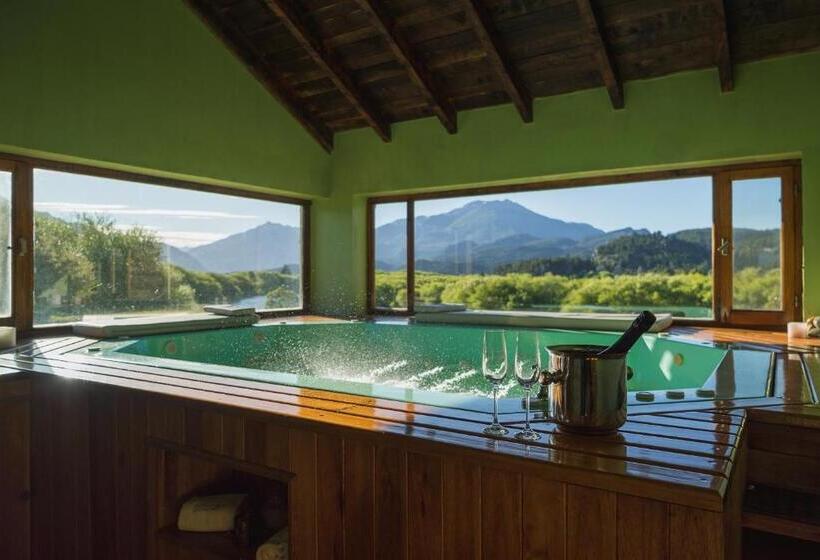 Hotel Challhuaquen Lodge