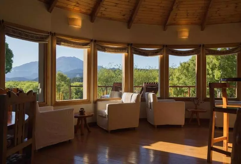 酒店 Challhuaquen Lodge