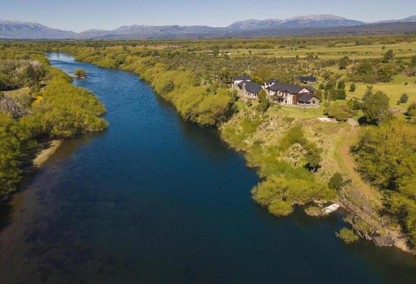 Hotel Challhuaquen Lodge