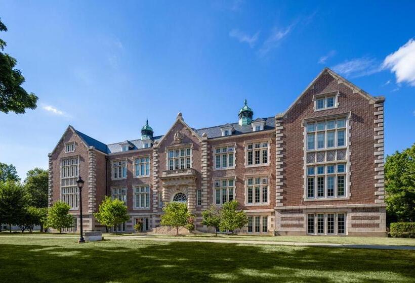 בית מלון כפרי Holiday Inn Poughkeepsie, An Ihg