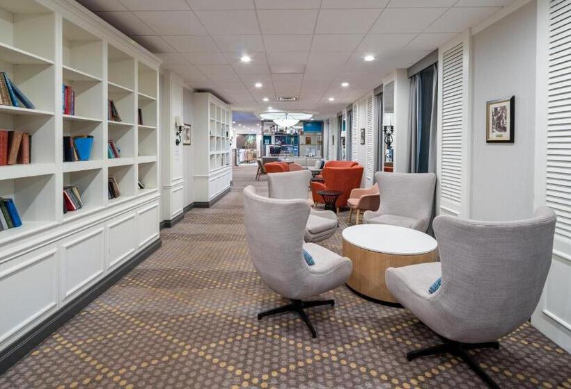 בית מלון כפרי Holiday Inn Poughkeepsie, An Ihg