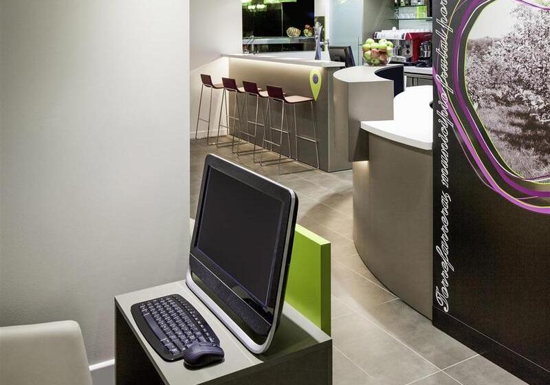 Otel Ibis Styles Lleida Torrefarrera