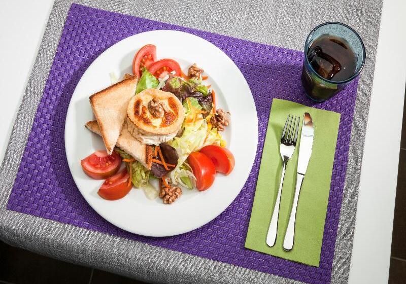 Otel Ibis Styles Lleida Torrefarrera