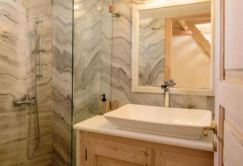 Mybozer Hotel Kallisto