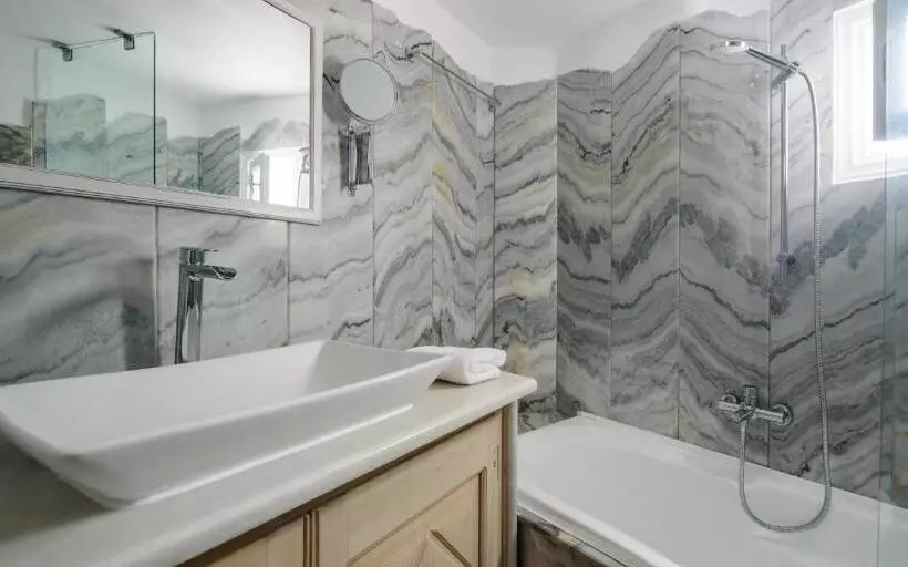 Mybozer Hotel Kallisto