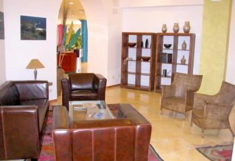 בית מלון כפרי Mediterraneo