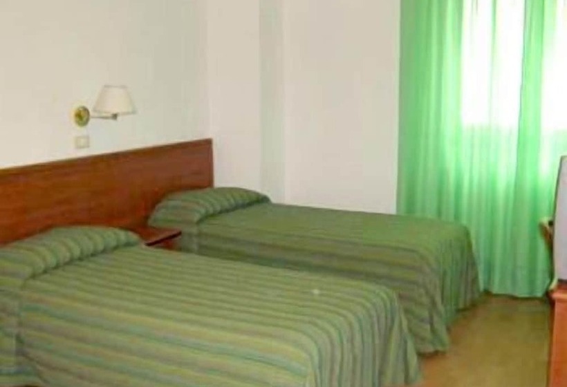 בית מלון כפרי Mediterraneo