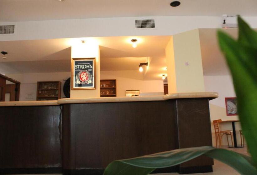 호텔 South Beach San Bernardo