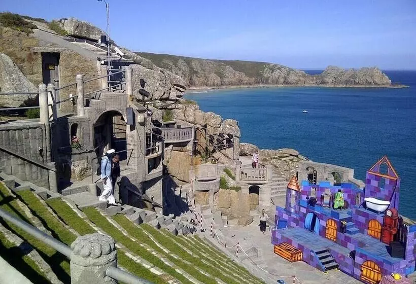 Hotel The Wellington