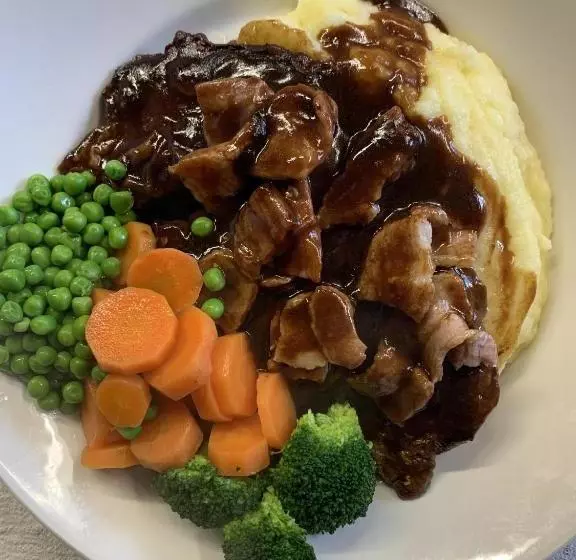 Отель Ye Olde White Harte