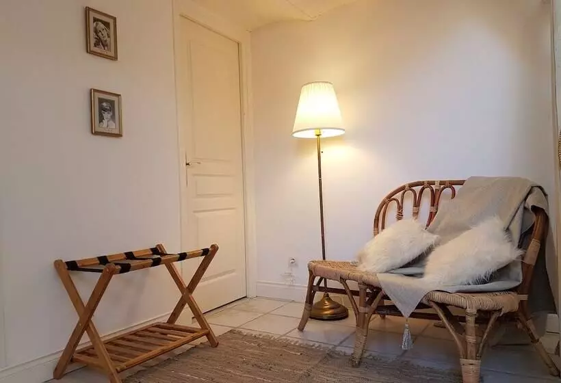 Aamiaismajoitus (B&B) Jardin De Mathilde