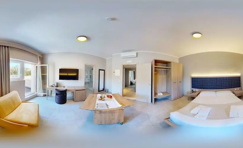 Hotelli San Vincenzo Resort