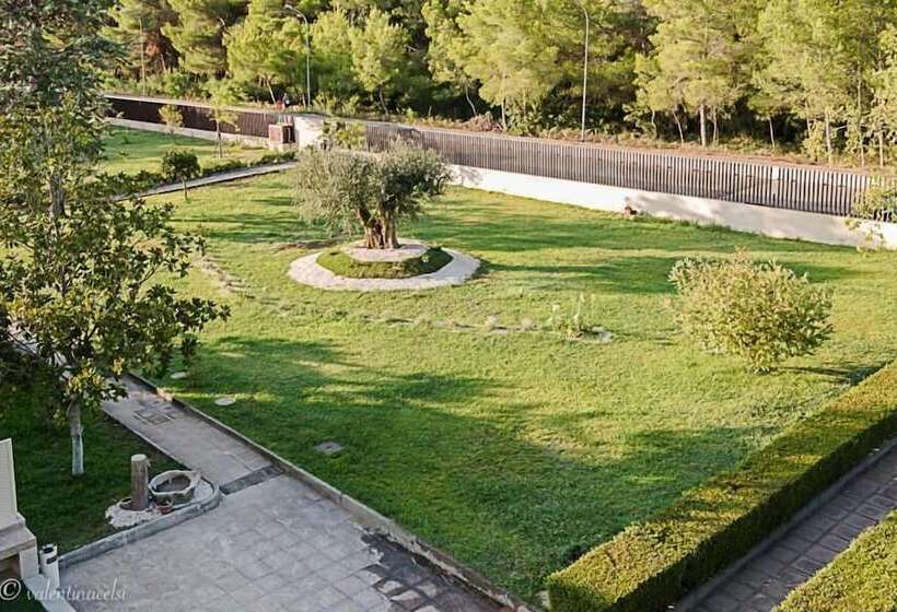 בית מלון כפרי San Vincenzo Resort