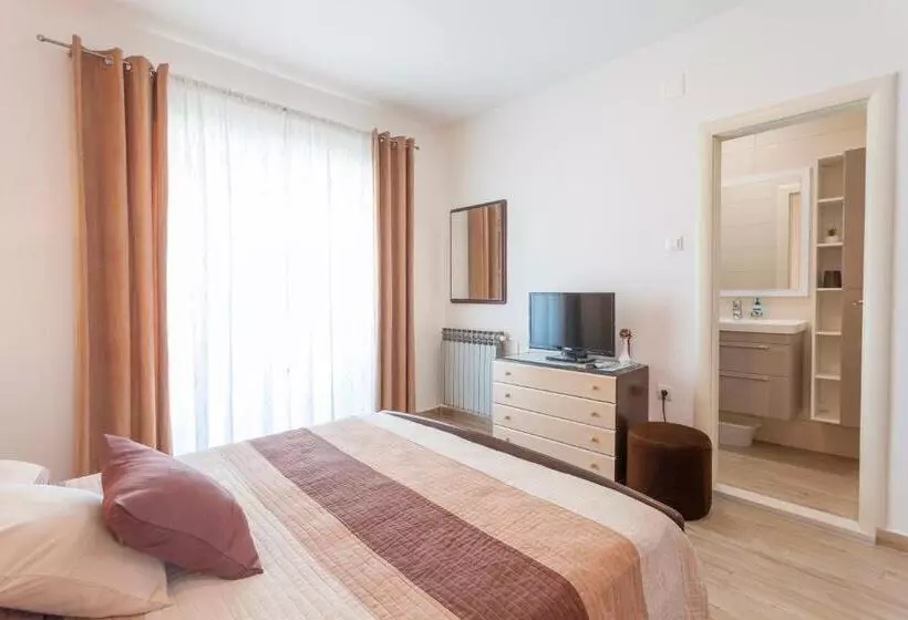 Majatalo Apartments & Rooms Alagic