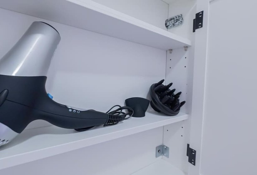 Relax Aachener Boardinghouse Main Train Station