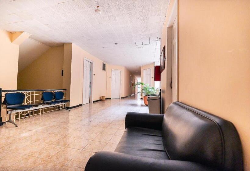 هتل Calle Real Suite