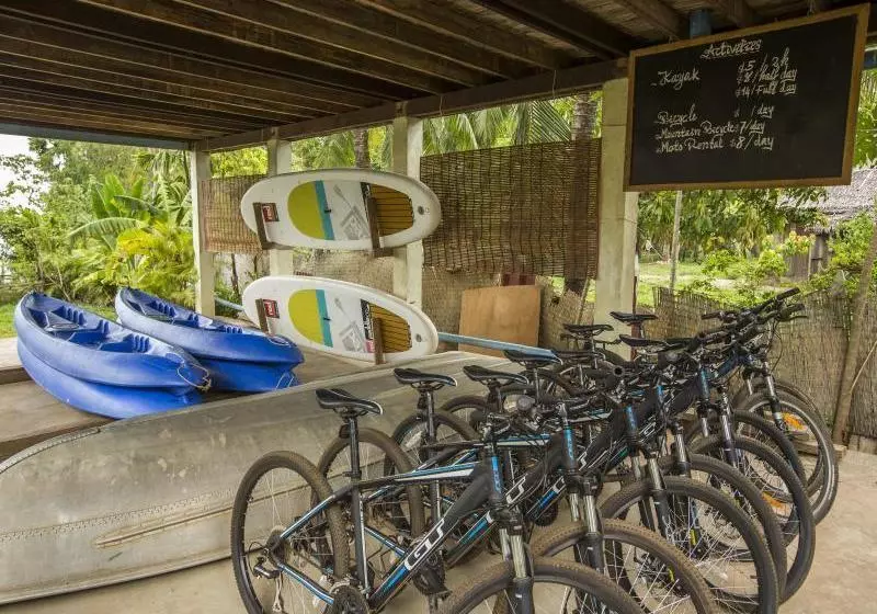 هتل Champa Lodge