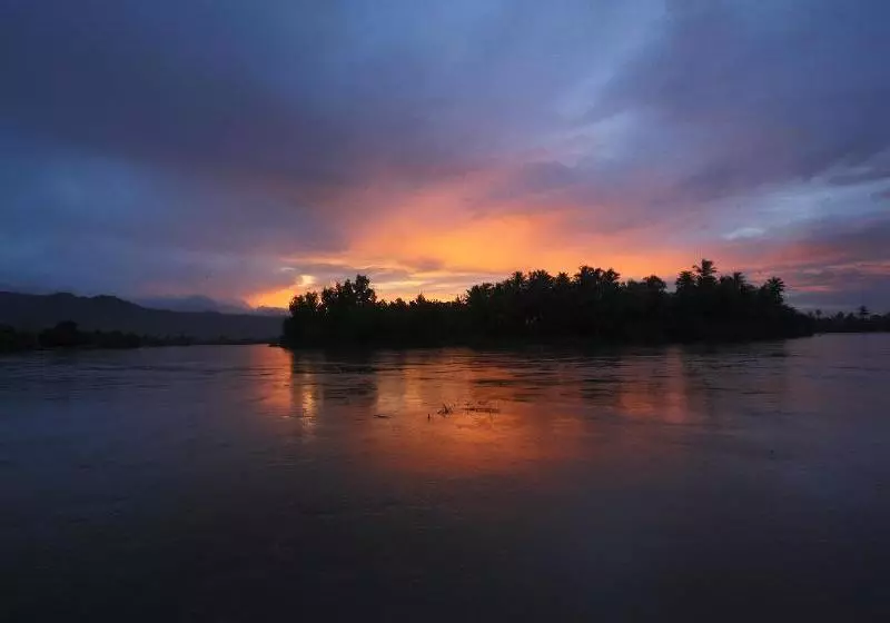 هتل Champa Lodge
