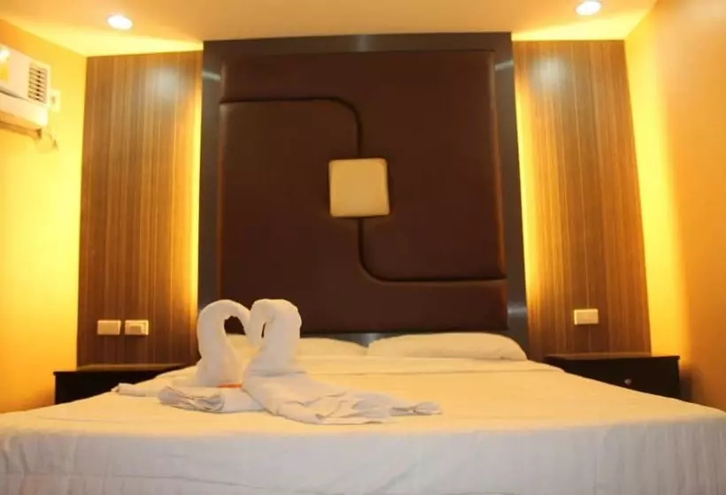 ホテル El Vistra Travellers Inn & Coffee Shop