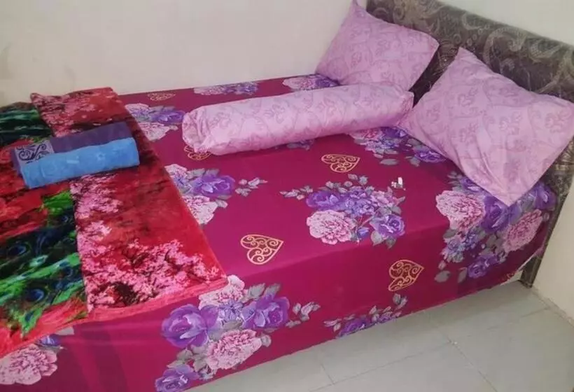 Hotelli Ijen Mansjestic B&b