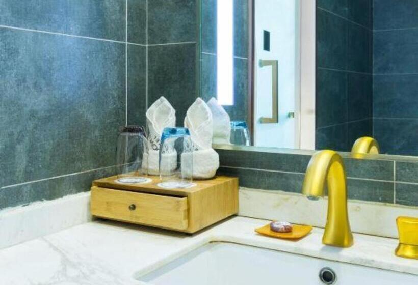 בית מלון כפרי James Joyce Coffetel Xining Central Plaza