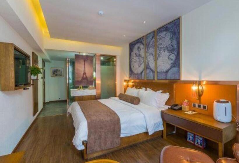 בית מלון כפרי James Joyce Coffetel Xining Central Plaza