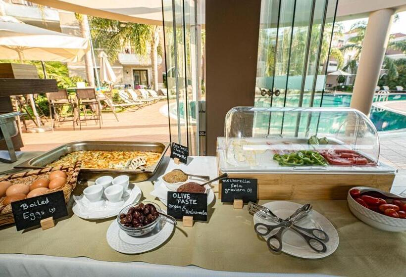 هتل Okeanis Golden Resort