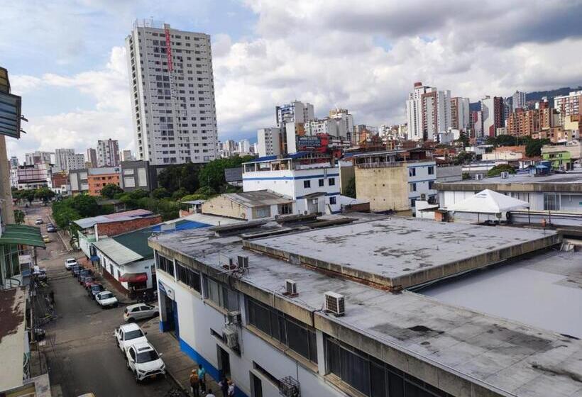 酒店 Britania Real