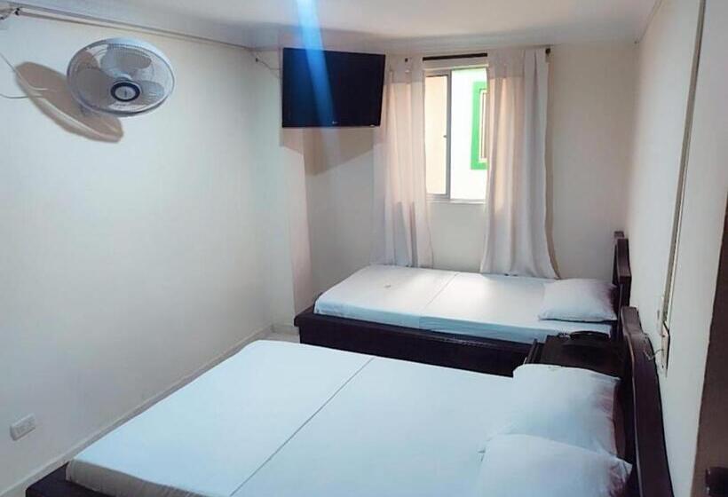 酒店 Britania Real