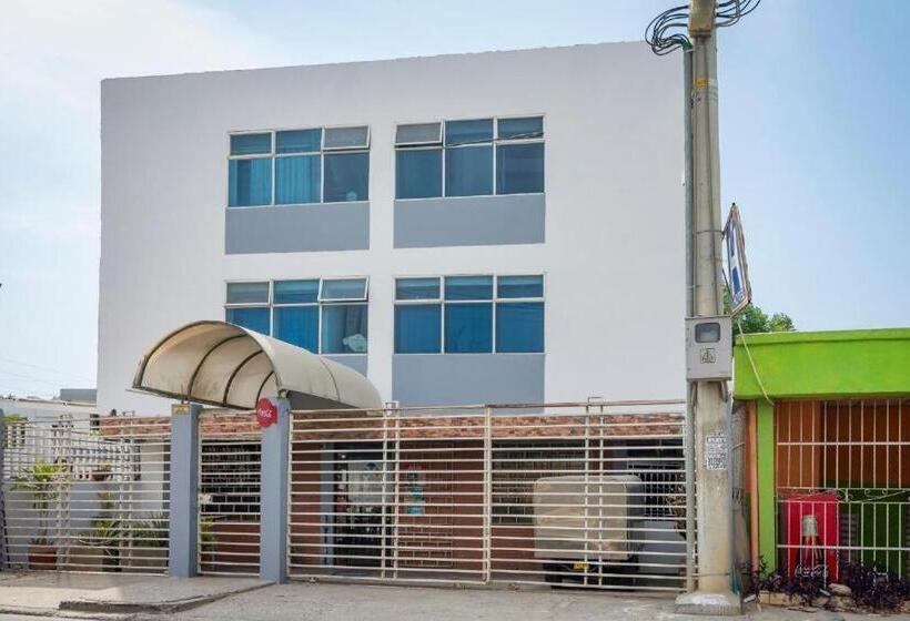 هتل Puerto Vigia Inn